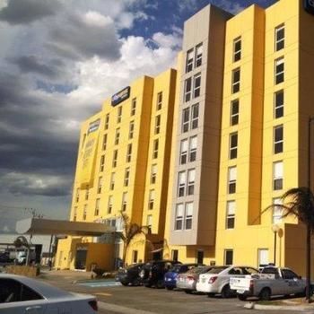 Hotel Express By Marriott Norte 4*
