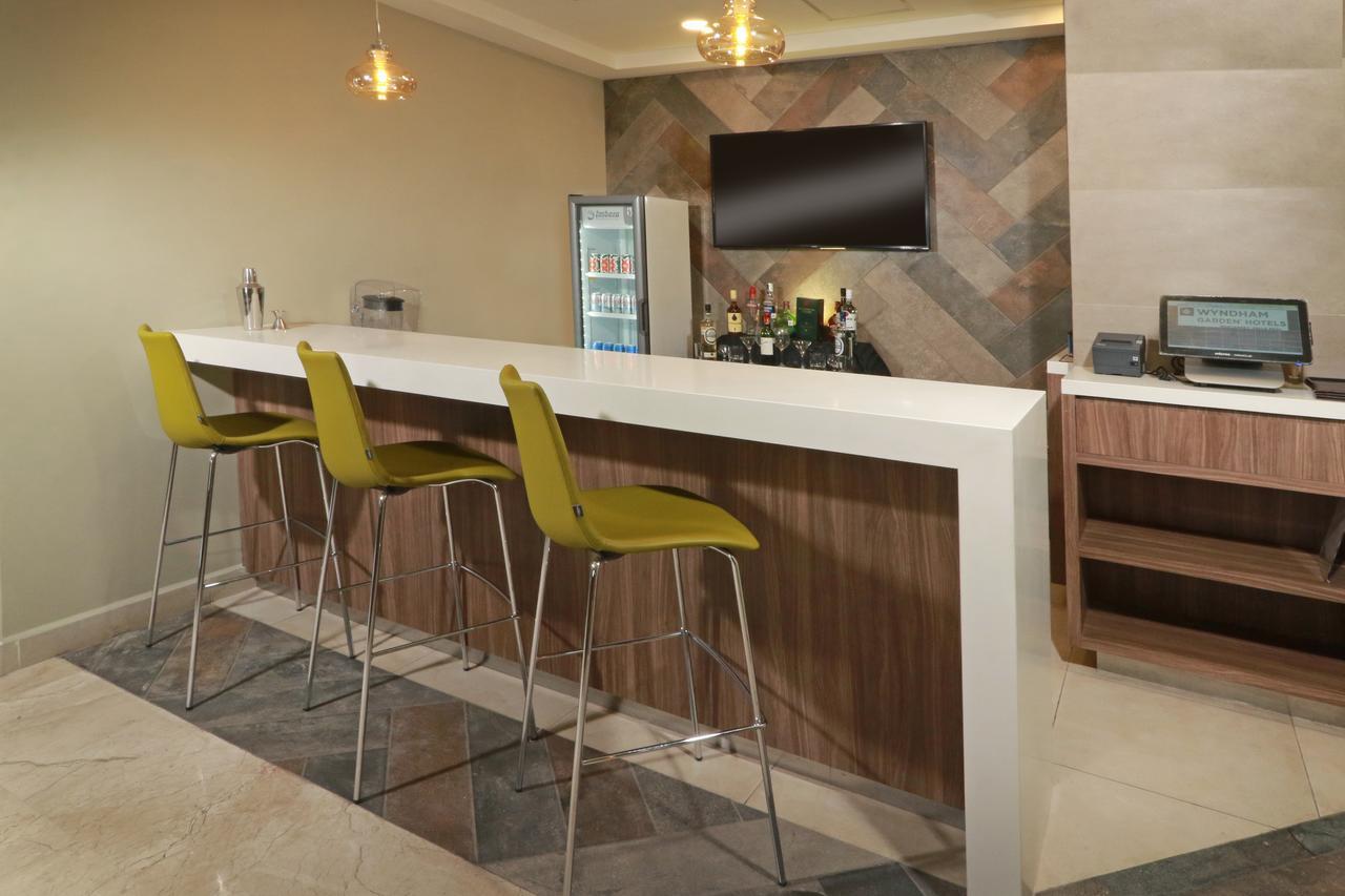 Hotel Wyndham Garden Valle Real