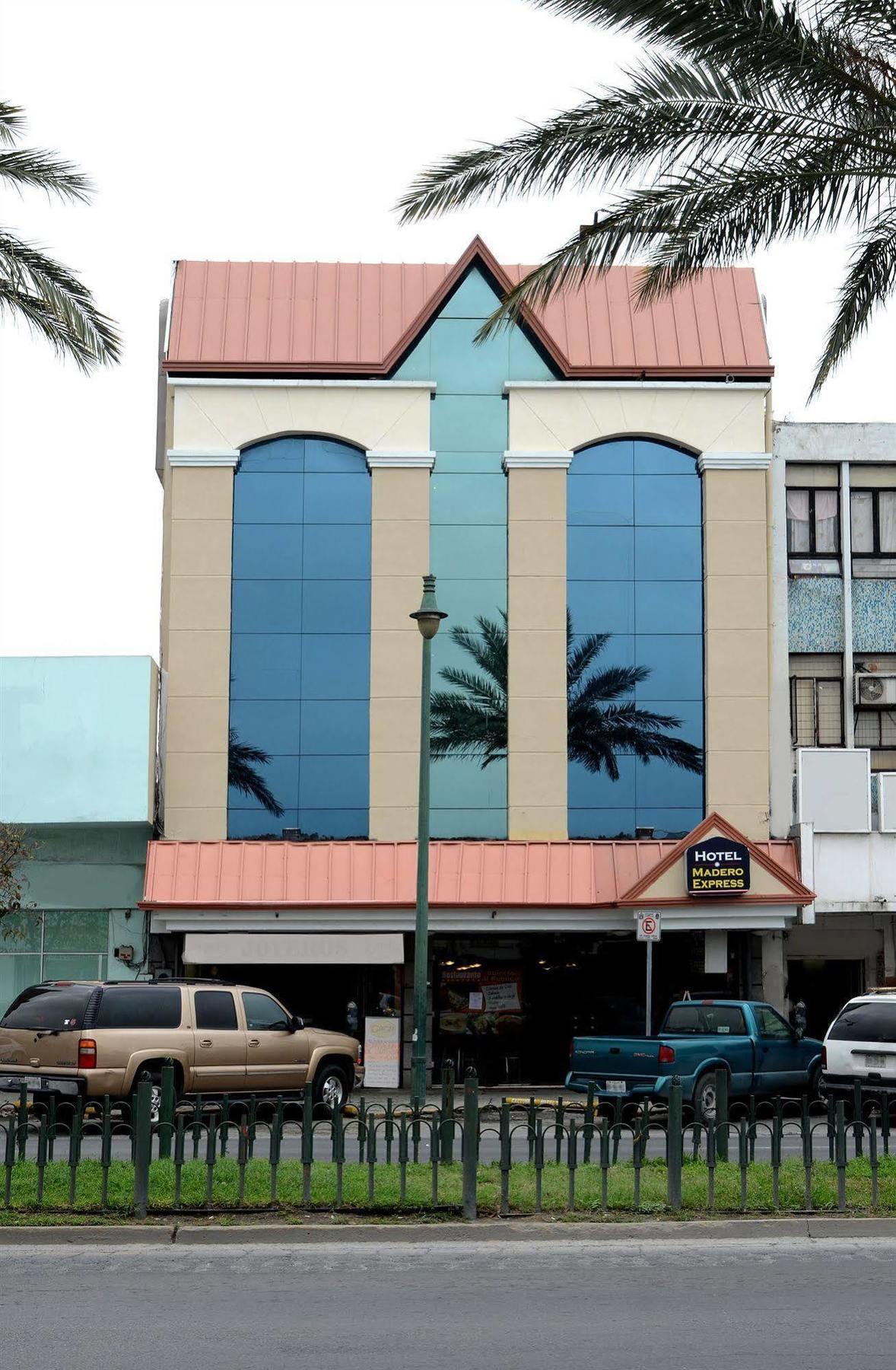 Hotel Madero Express