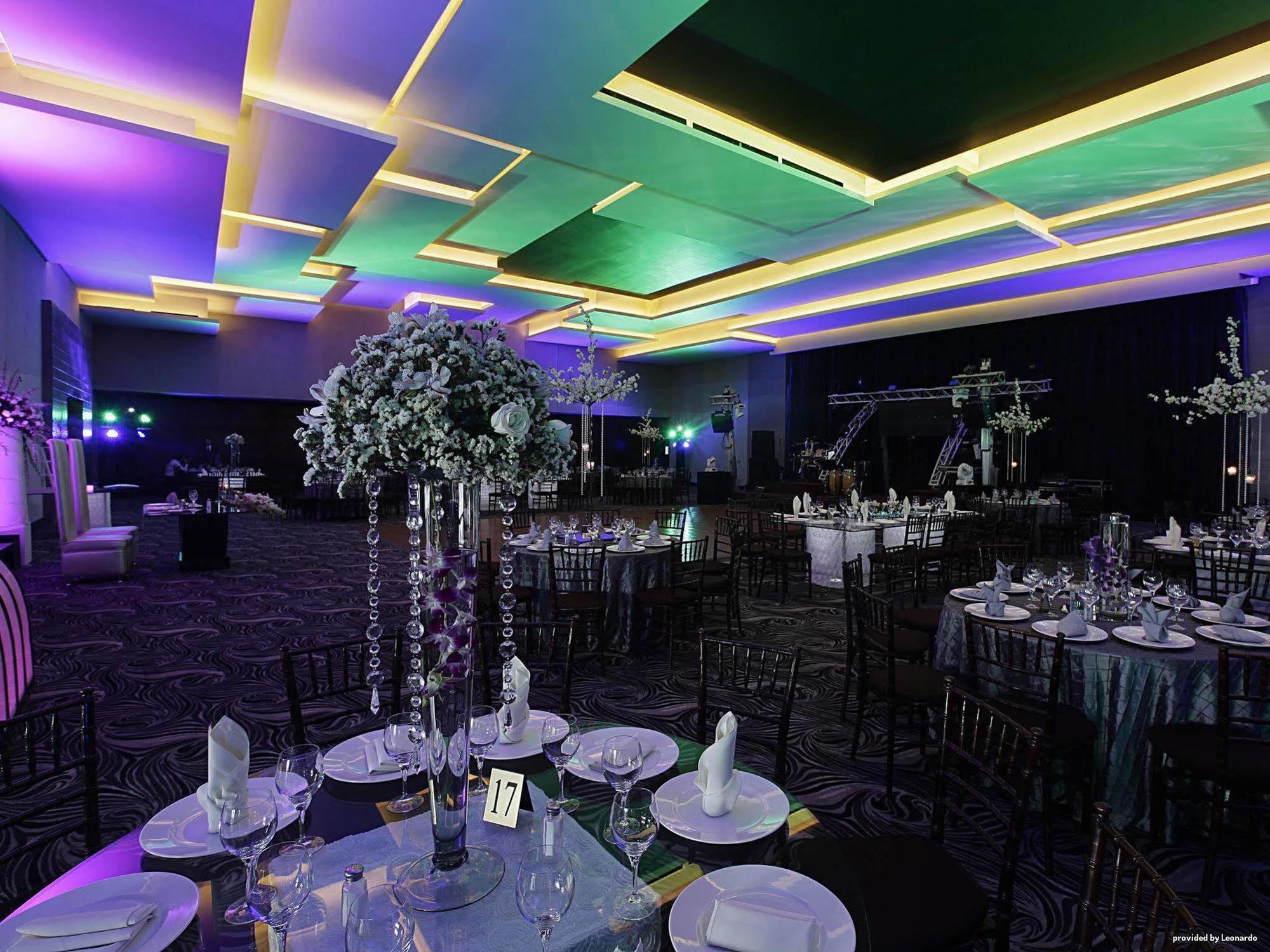 Hotel Wyndham Garden Valle Real Monterrey
