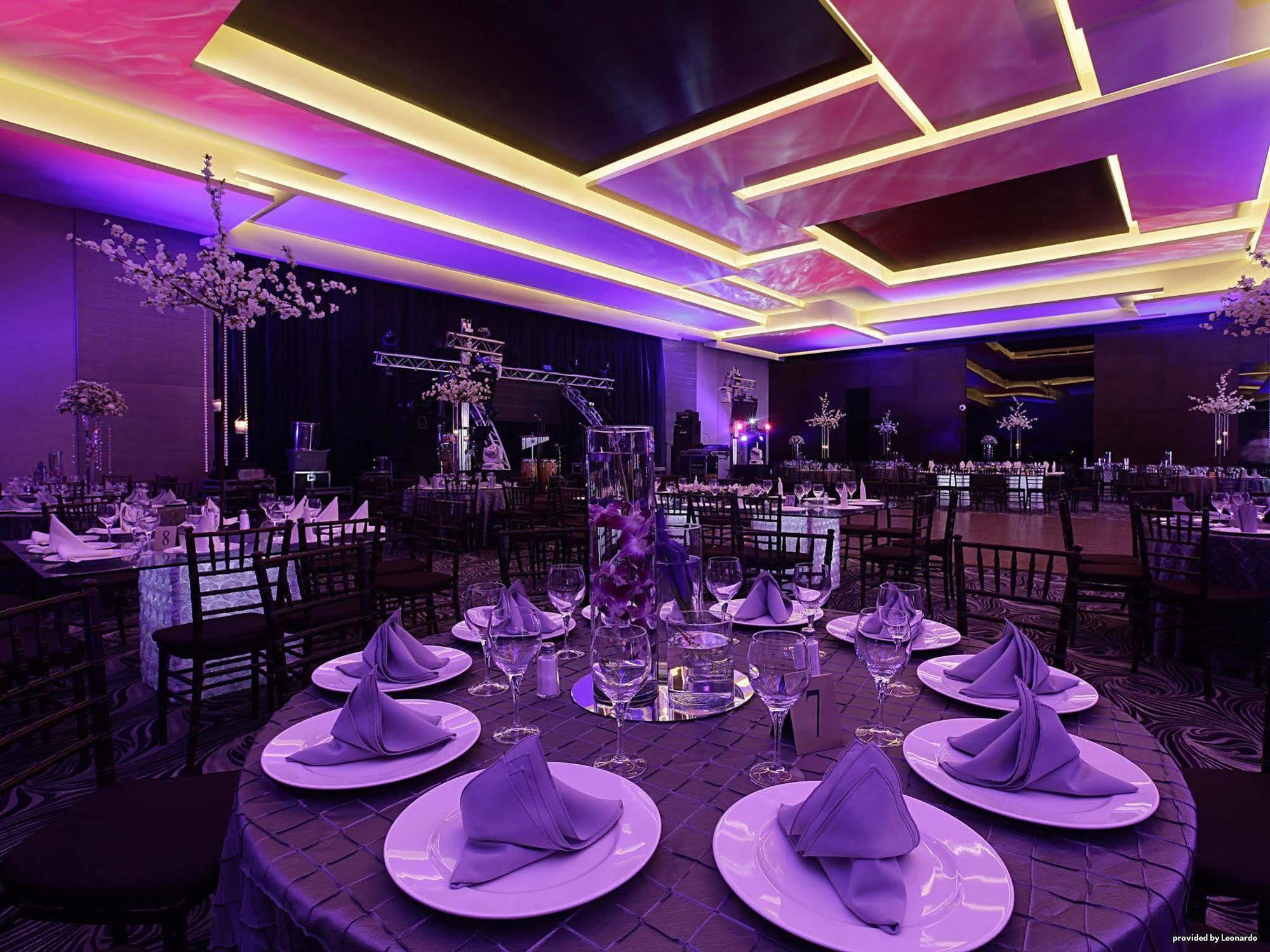 Hotel Wyndham Garden Valle Real 3*