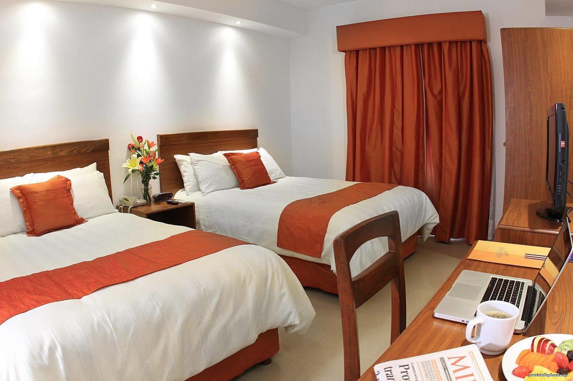 Wyndham Garden Valle Real 3* Monterrey