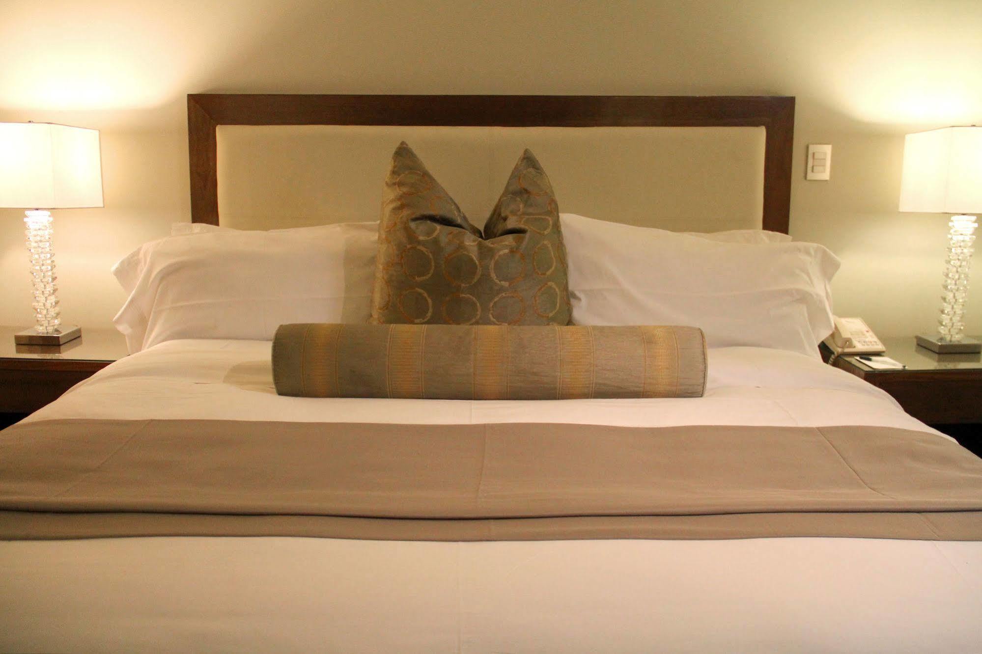 Antaris Cintermex 4* Monterrey