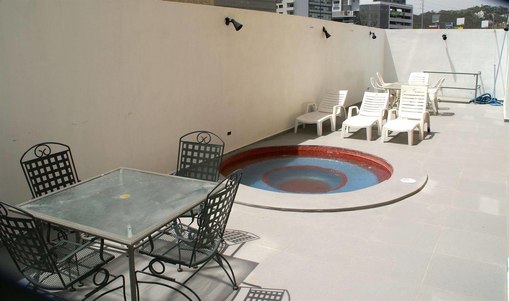 Hotel Dioh