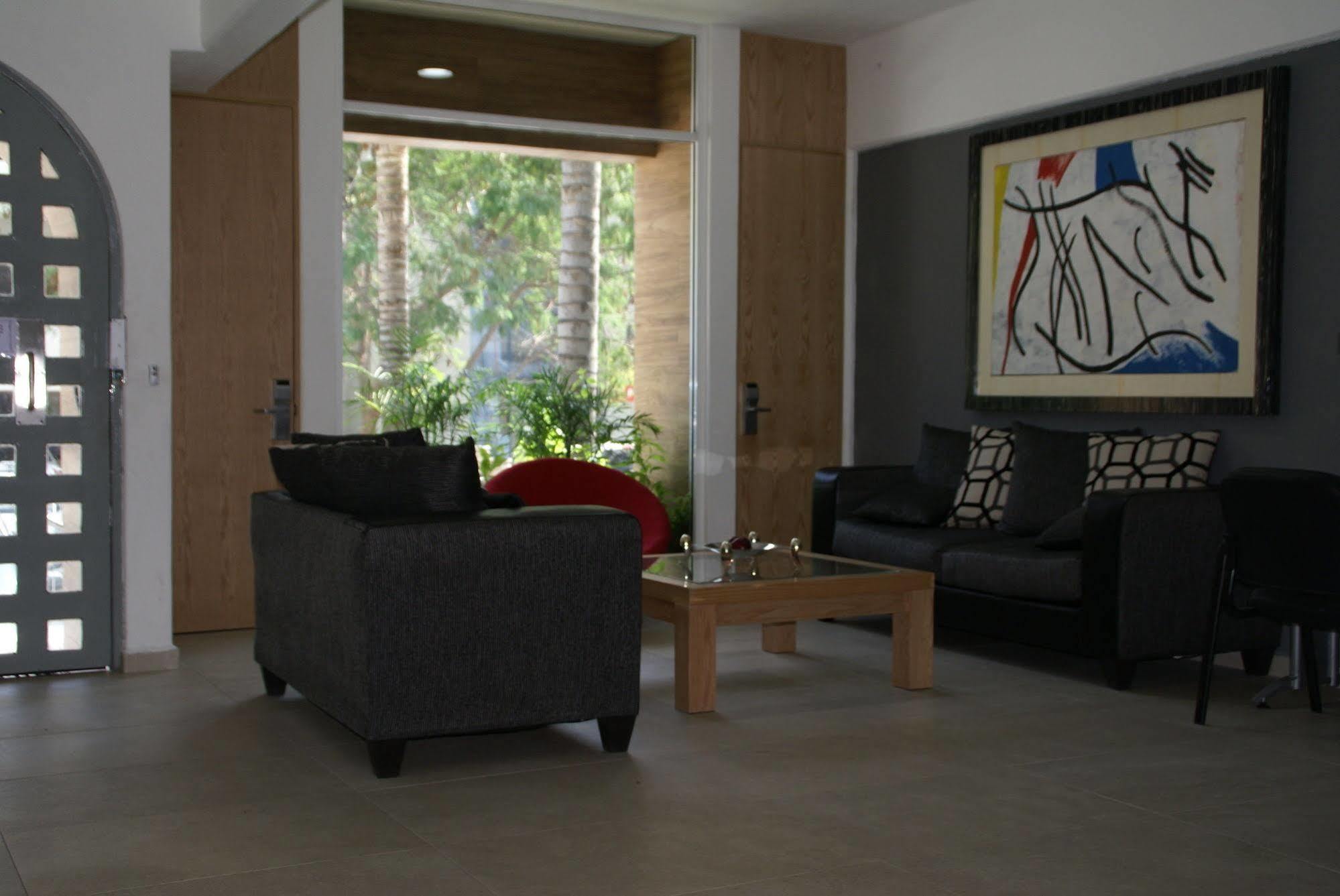 Dioh Hotel 3*