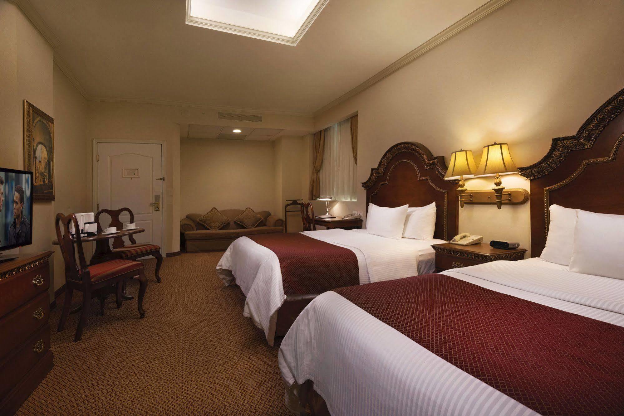 Safi Royal Luxury Centro Hotel 5*