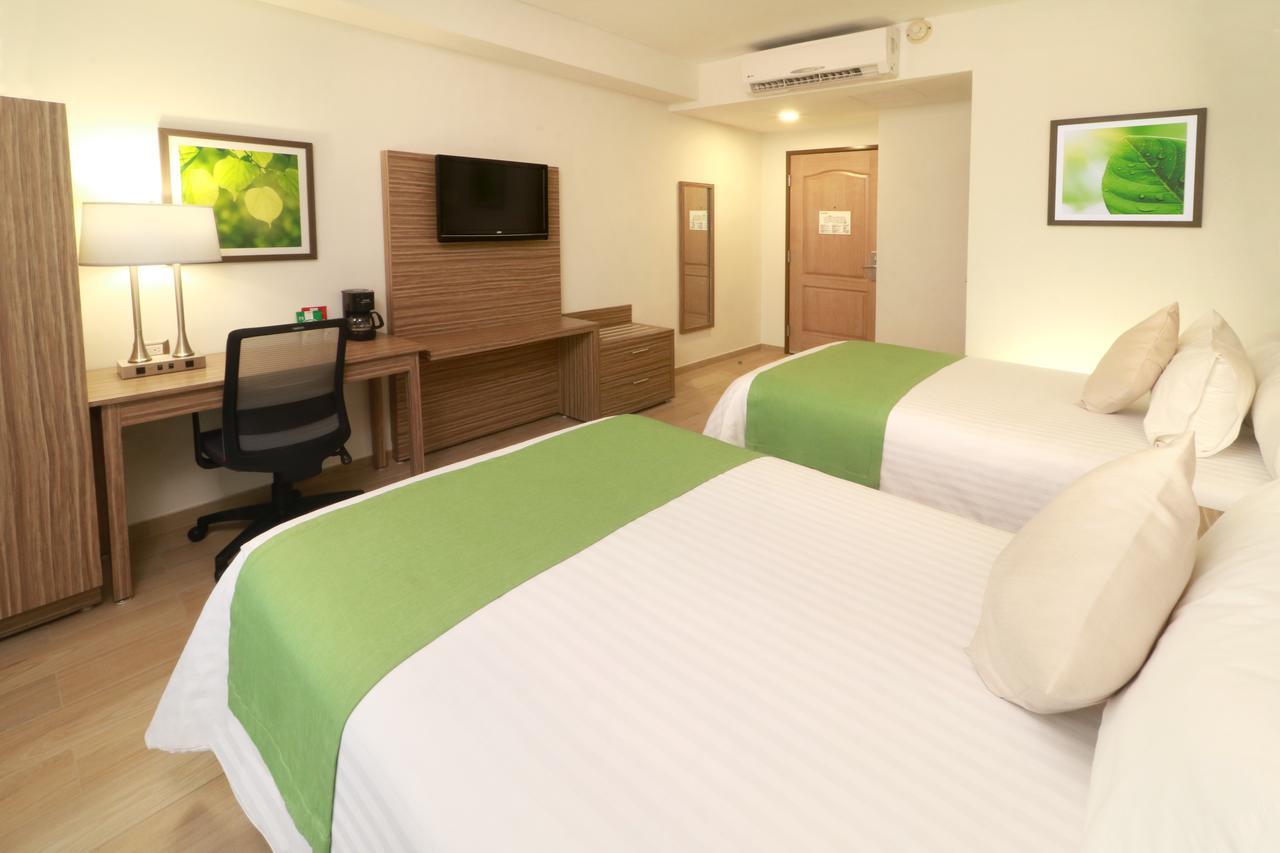 Hotel Wyndham Garden Valle Real Monterrey