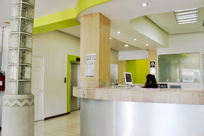 Plaza Del Arco Express Hotel 3*