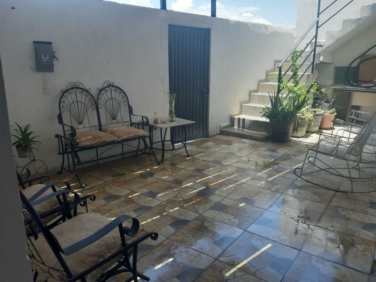 Casa A 7 Min Aeropuerto De Guest house *