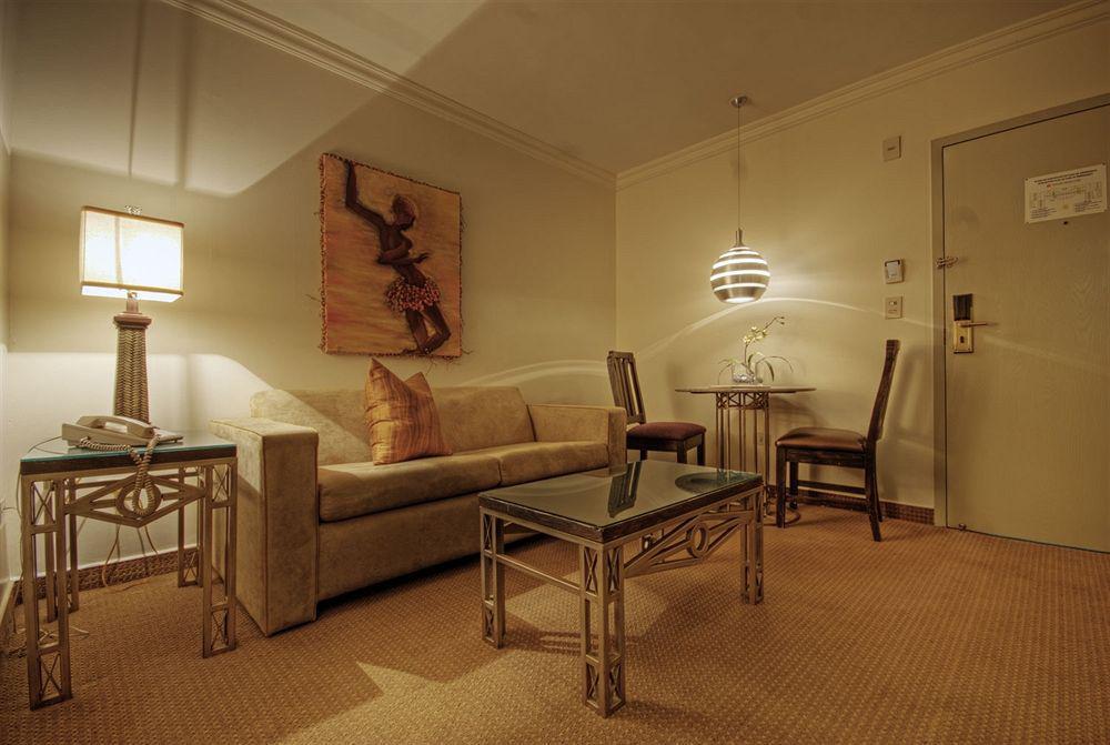 Hotel Antaris Cintermex