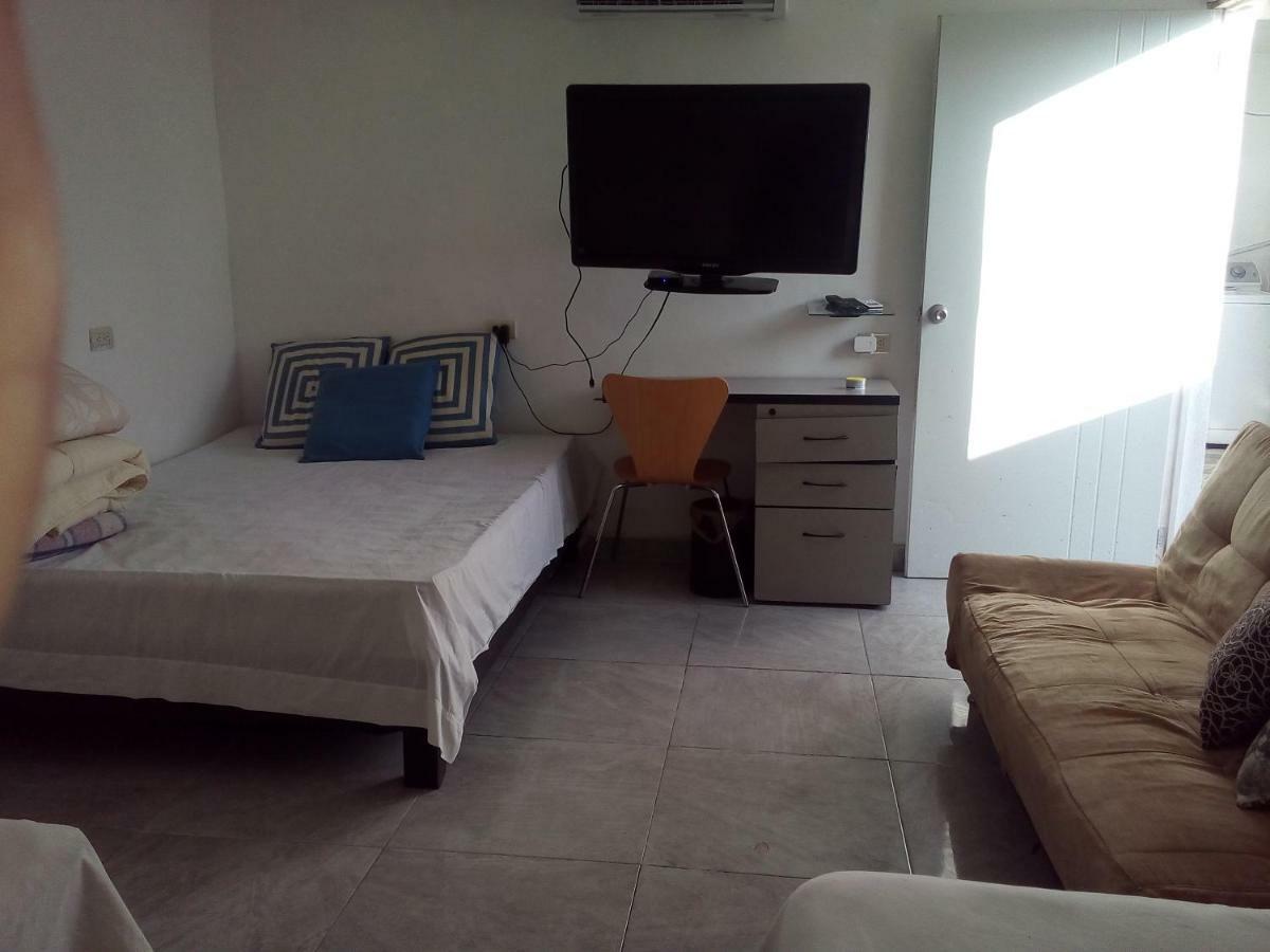 Guest house Casa A 7 Min Aeropuerto De *