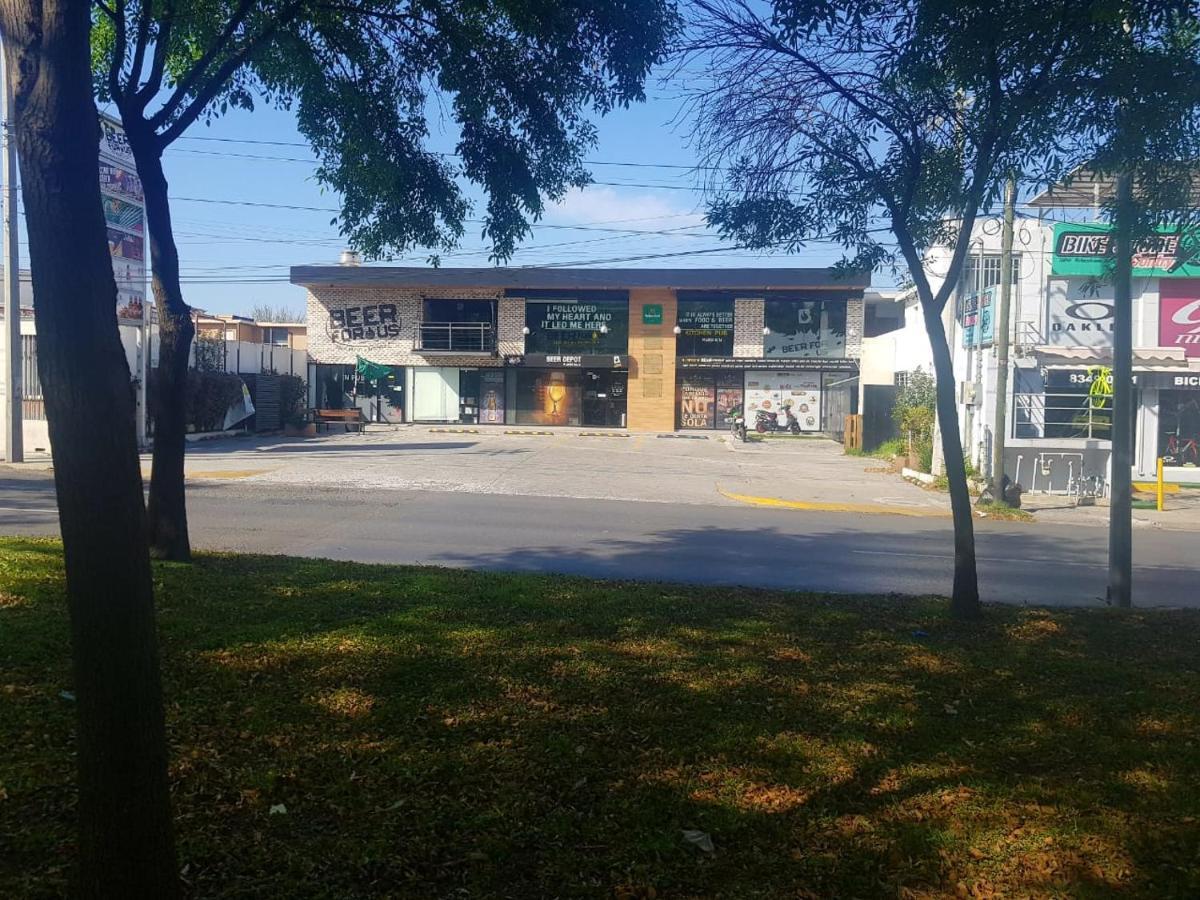 Contry La Silla Zona Tec - Nuevo Sur Apartment *