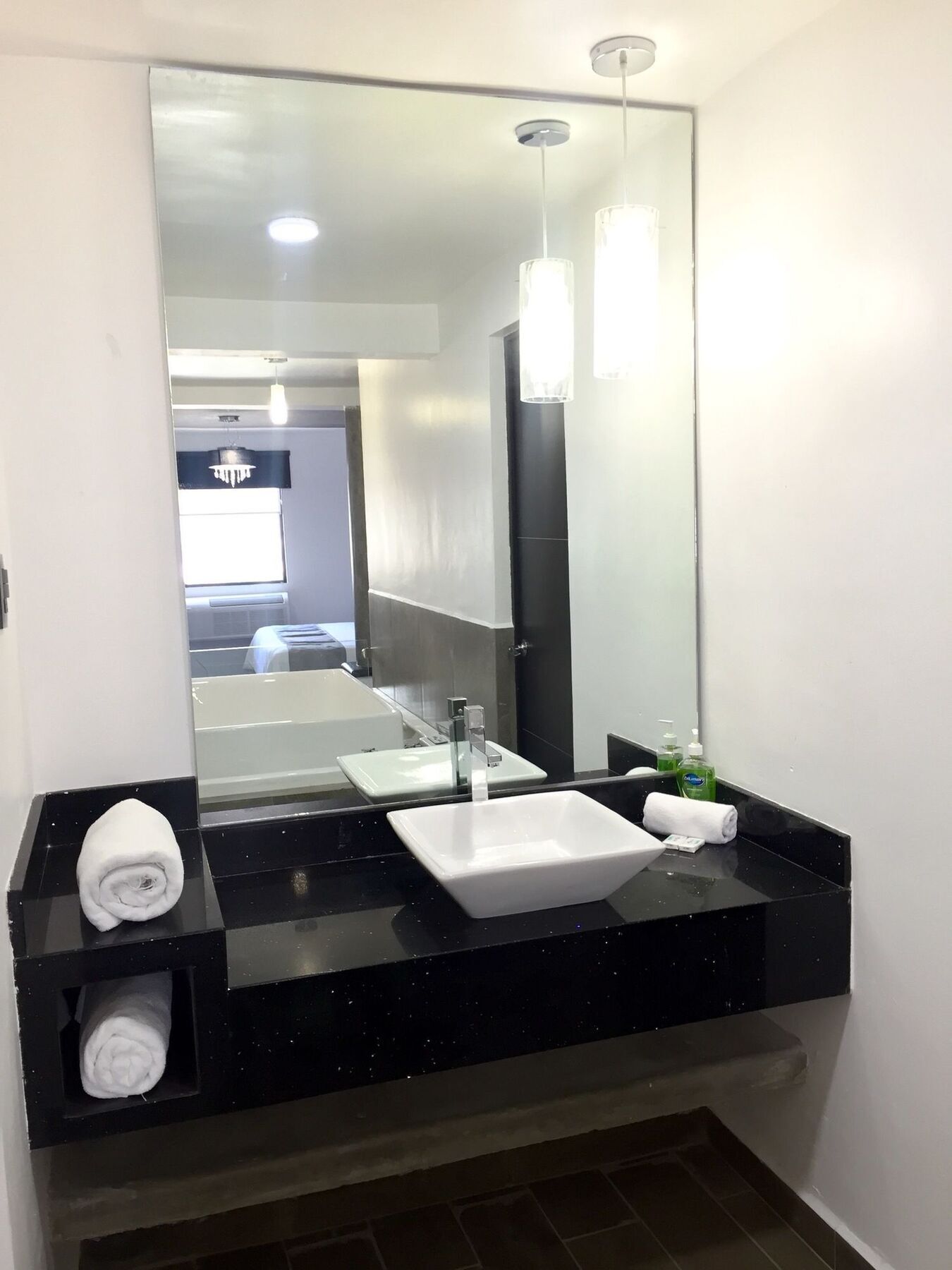 Vn Hotel