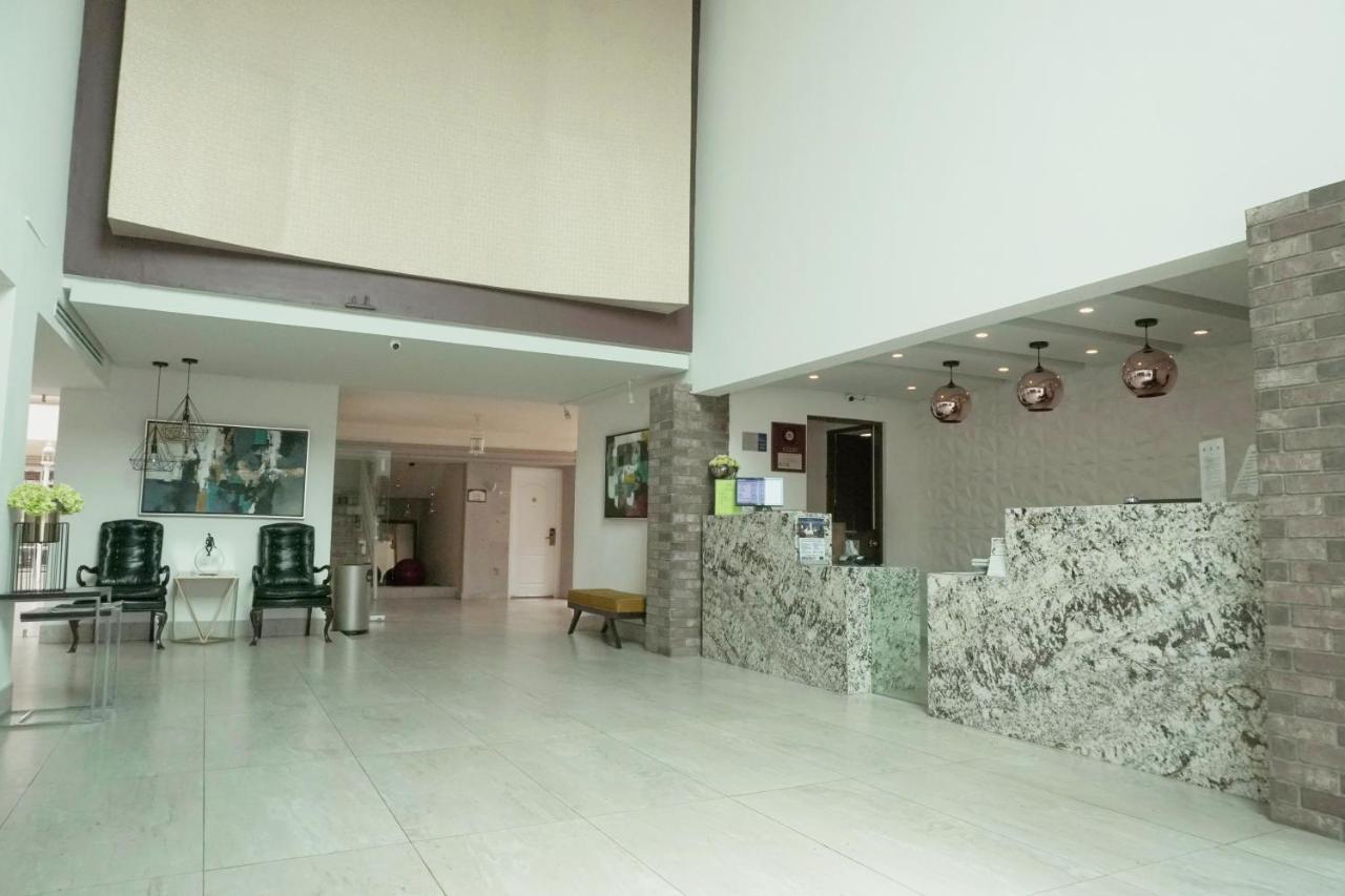 Western Colon Hotel 3*