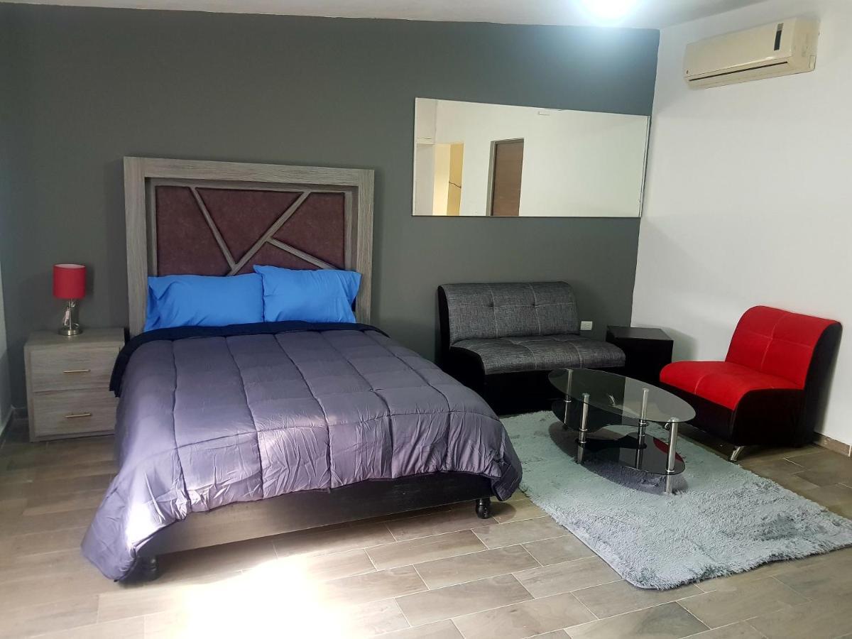 Apartamento La Roma Zona Tec - San Pedro Zona Valle Ote.