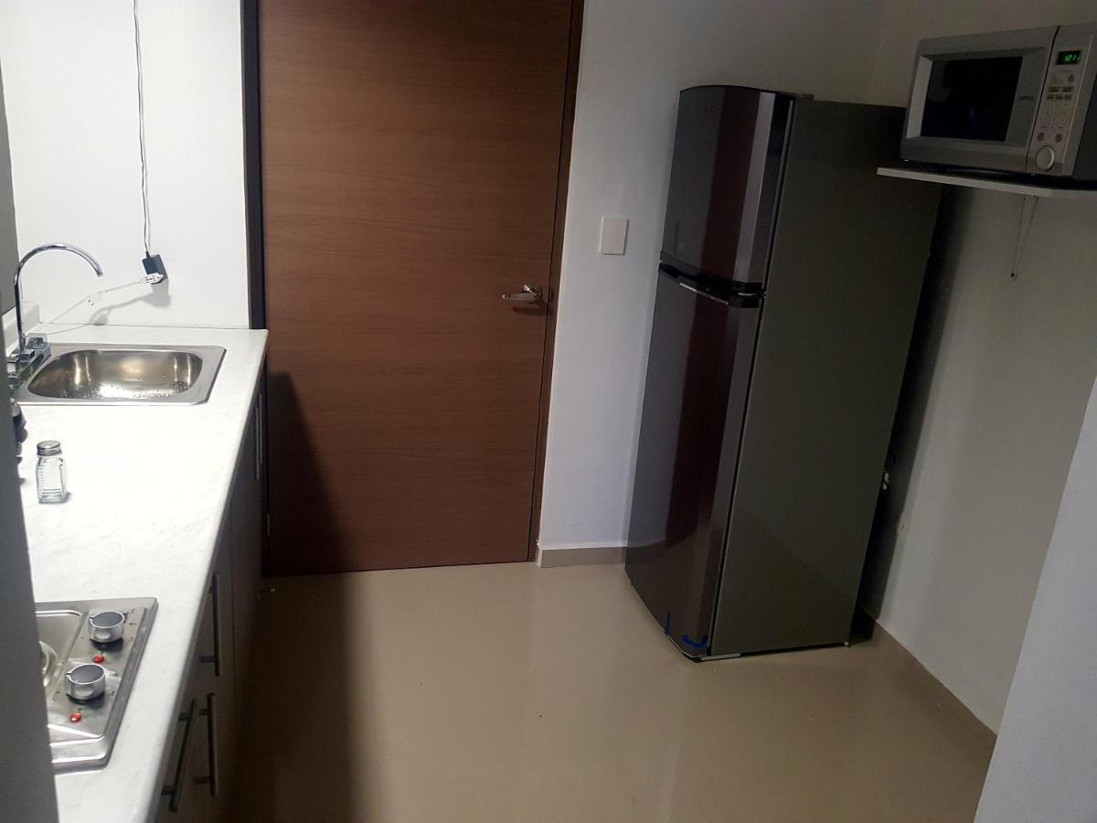 La Roma Zona Tec - San Pedro Zona Valle Ote. Apartamento