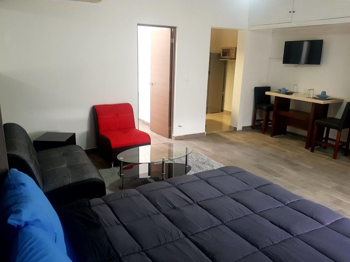La Roma Zona Tec - San Pedro Zona Valle Ote. Apartamento *