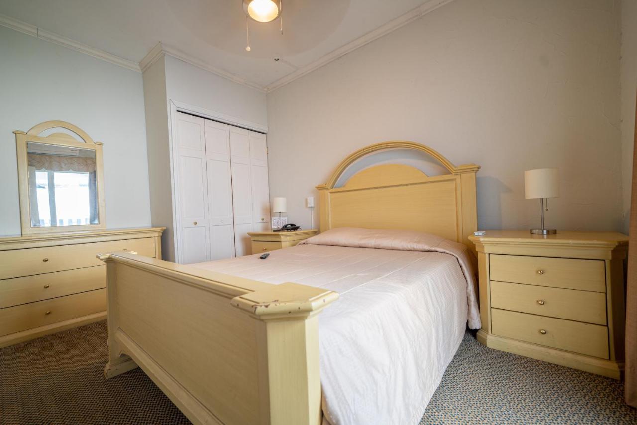 Suites San Agustin 3* Monterrey