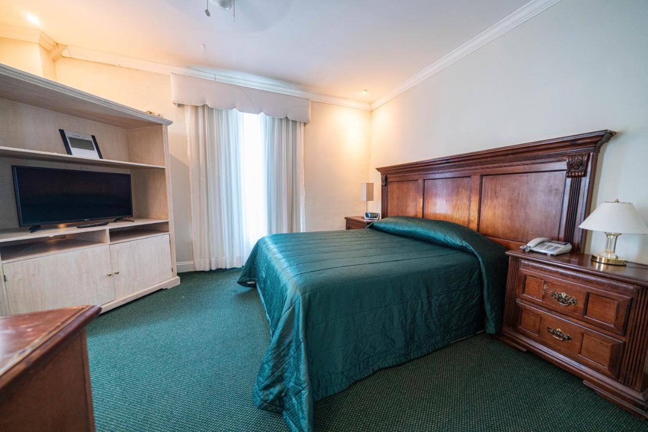 Suites San Agustin Hotel