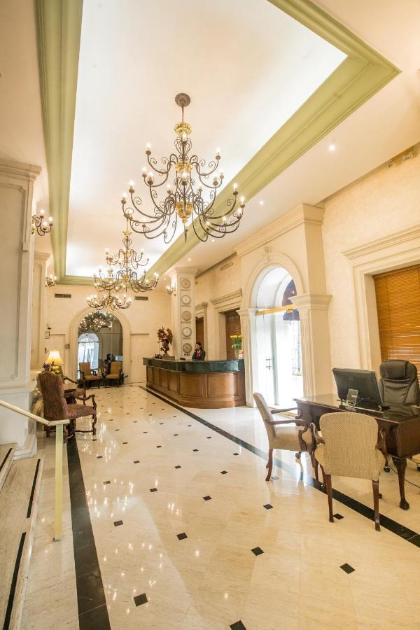 Plaza De Oro Hotel Monterrey