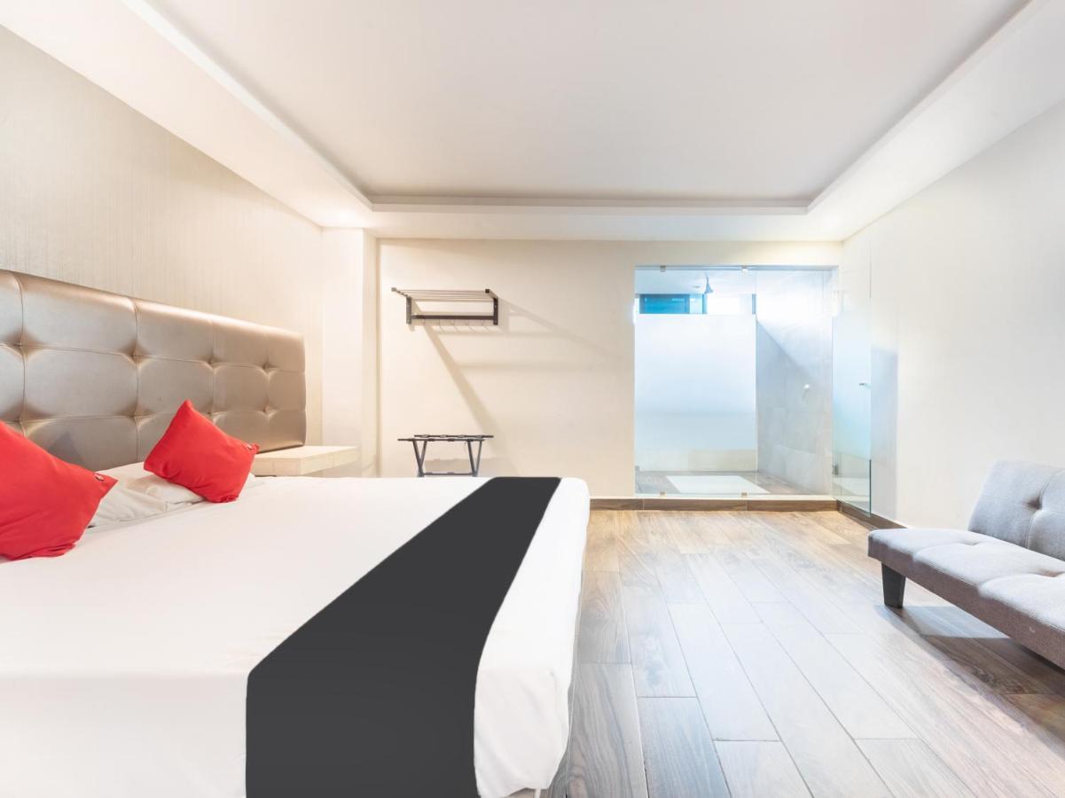 Hotel Hotel 202 Monterrey