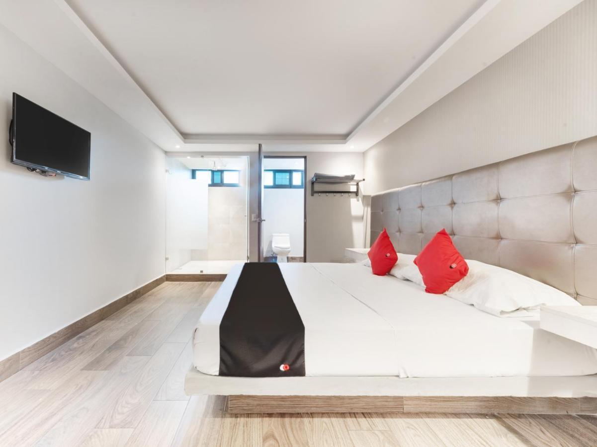 Hotel 202 Hotel 3*