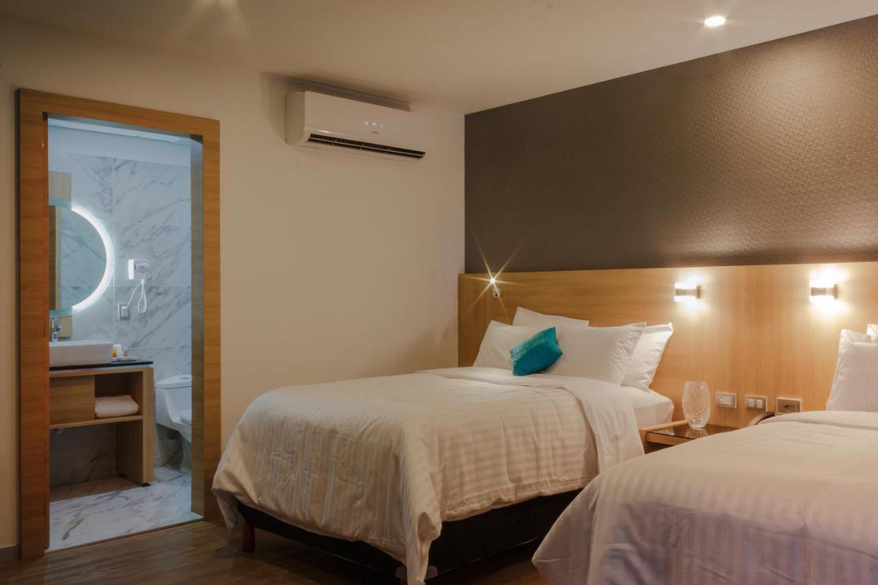 Kavia 4* Monterrey