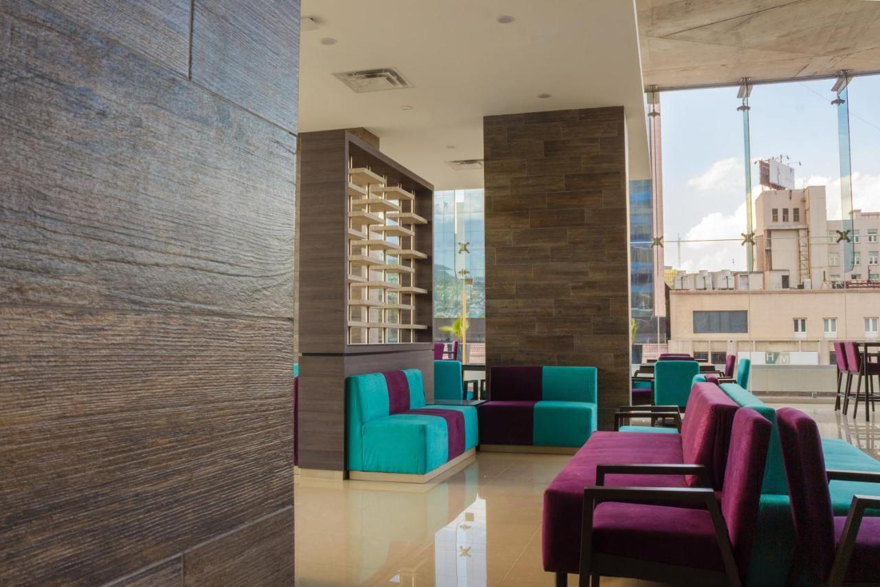 Kavia 4* Monterrey