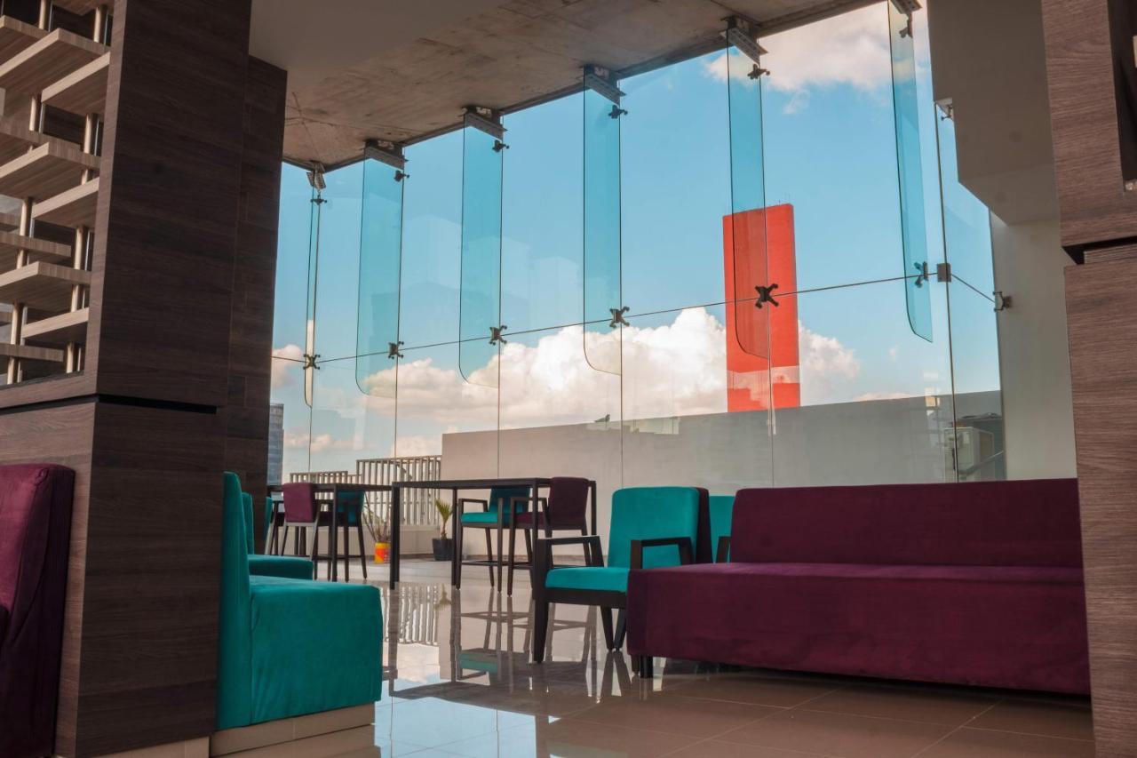 Kavia 4* Monterrey