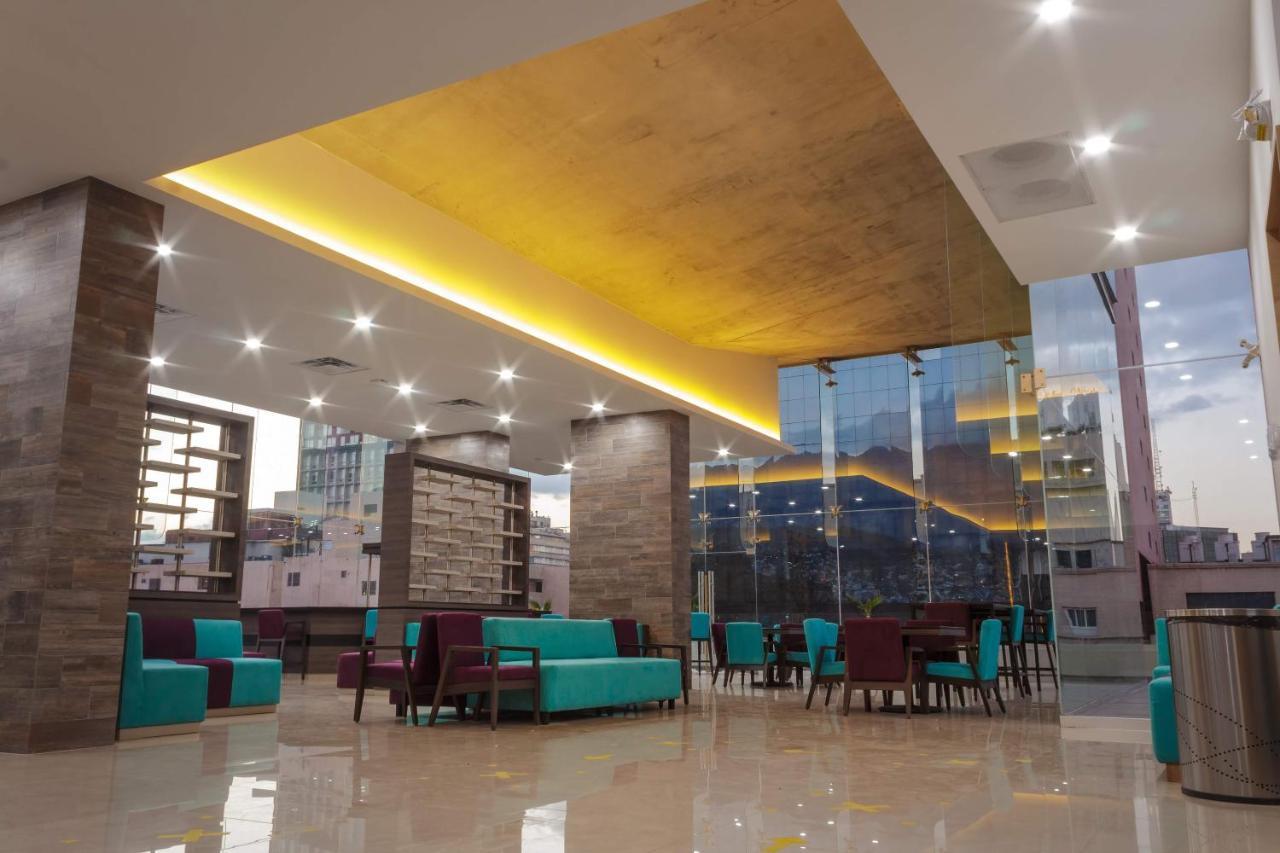 Kavia 4* Monterrey