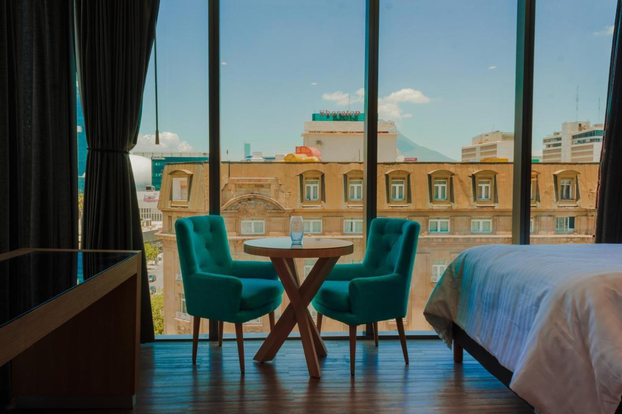 Kavia Hotel