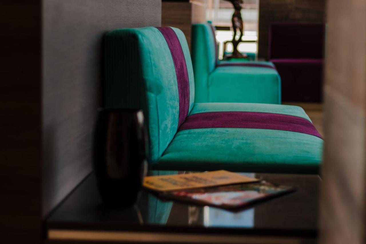 Kavia Hotel
