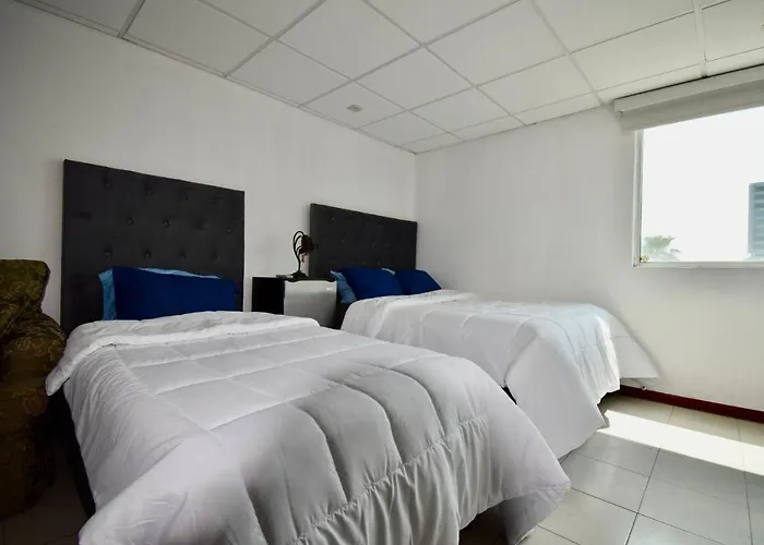 Room In Guest Room - Habitacion Tipo Hotel En Obispado