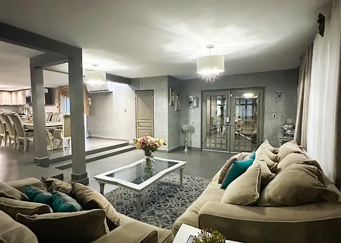 Residencia En Apodaca Nuevo Leon