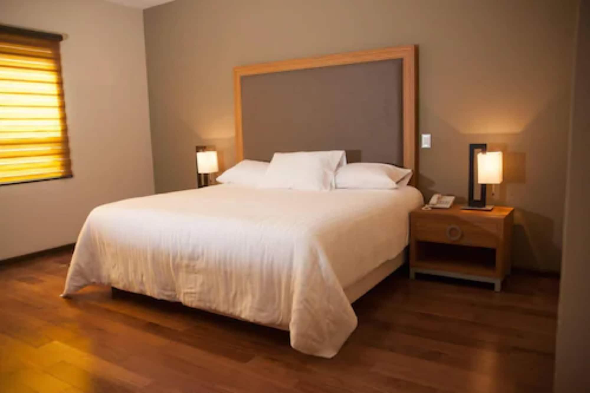 Mbm Red Sun Hotel