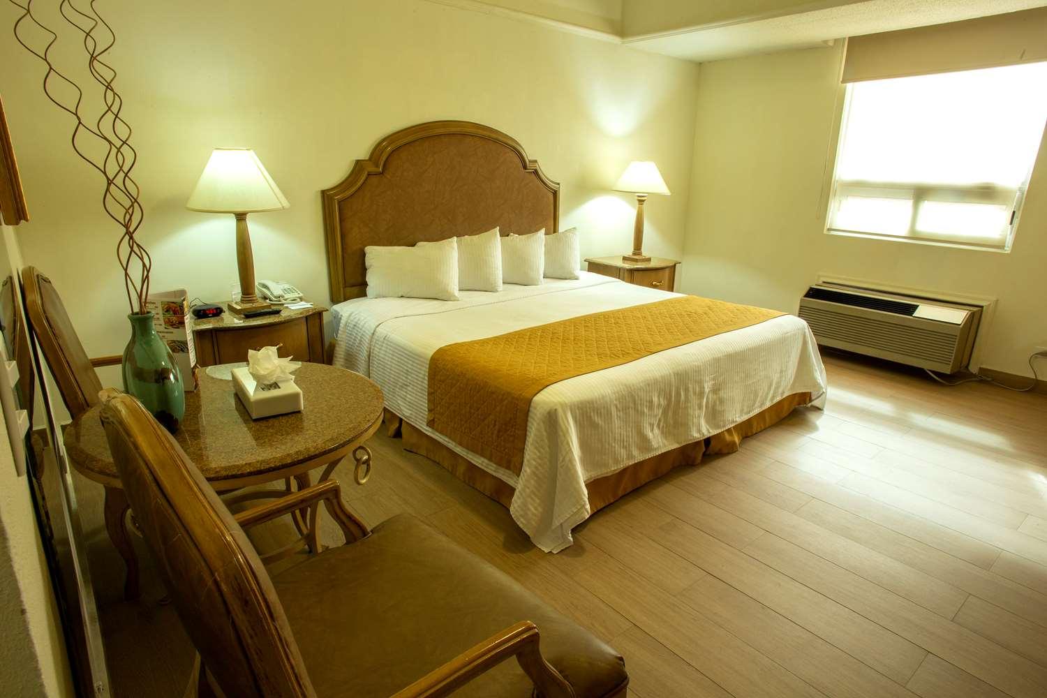 Western Centro 3*