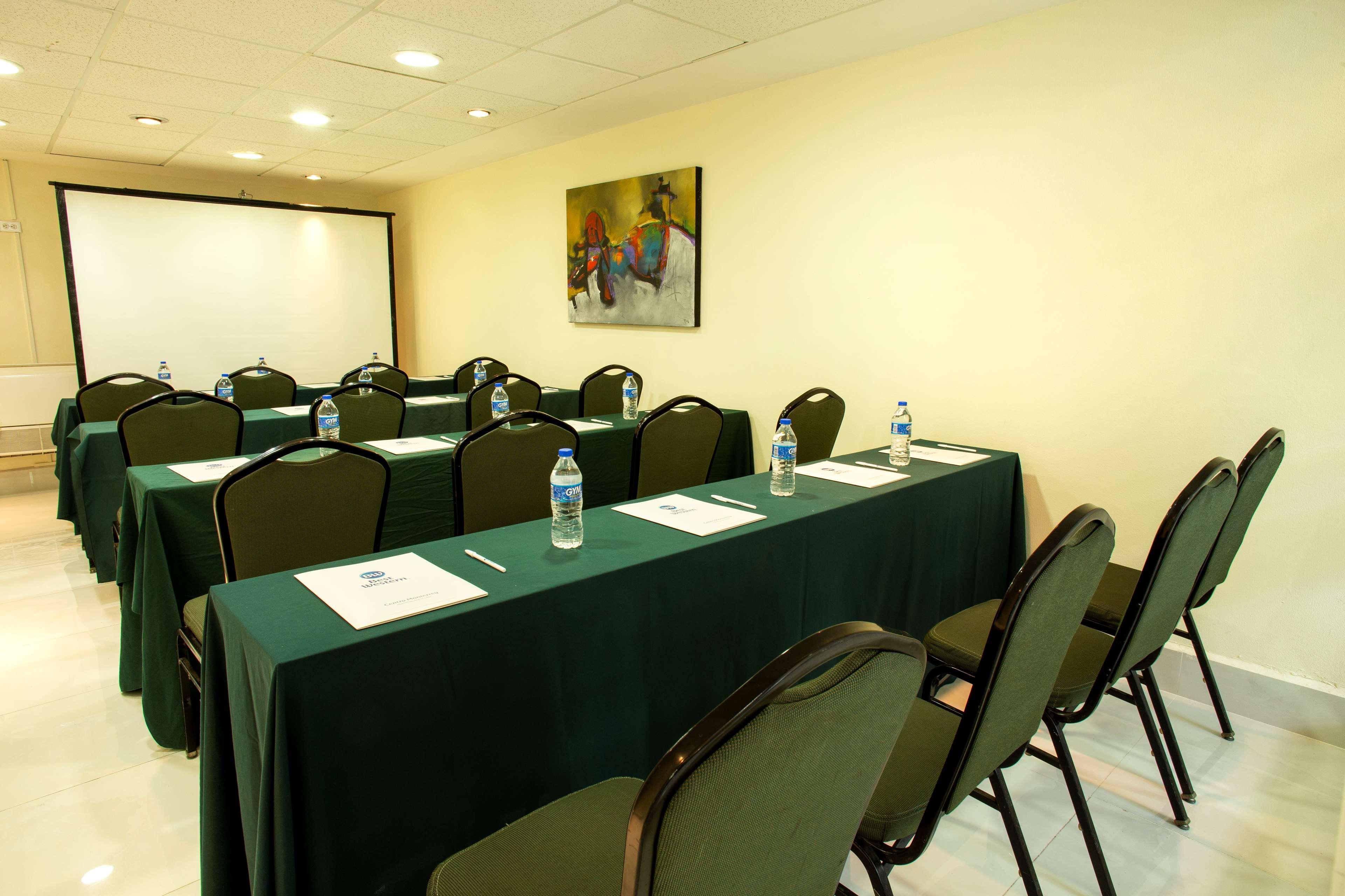 Western Centro 3*