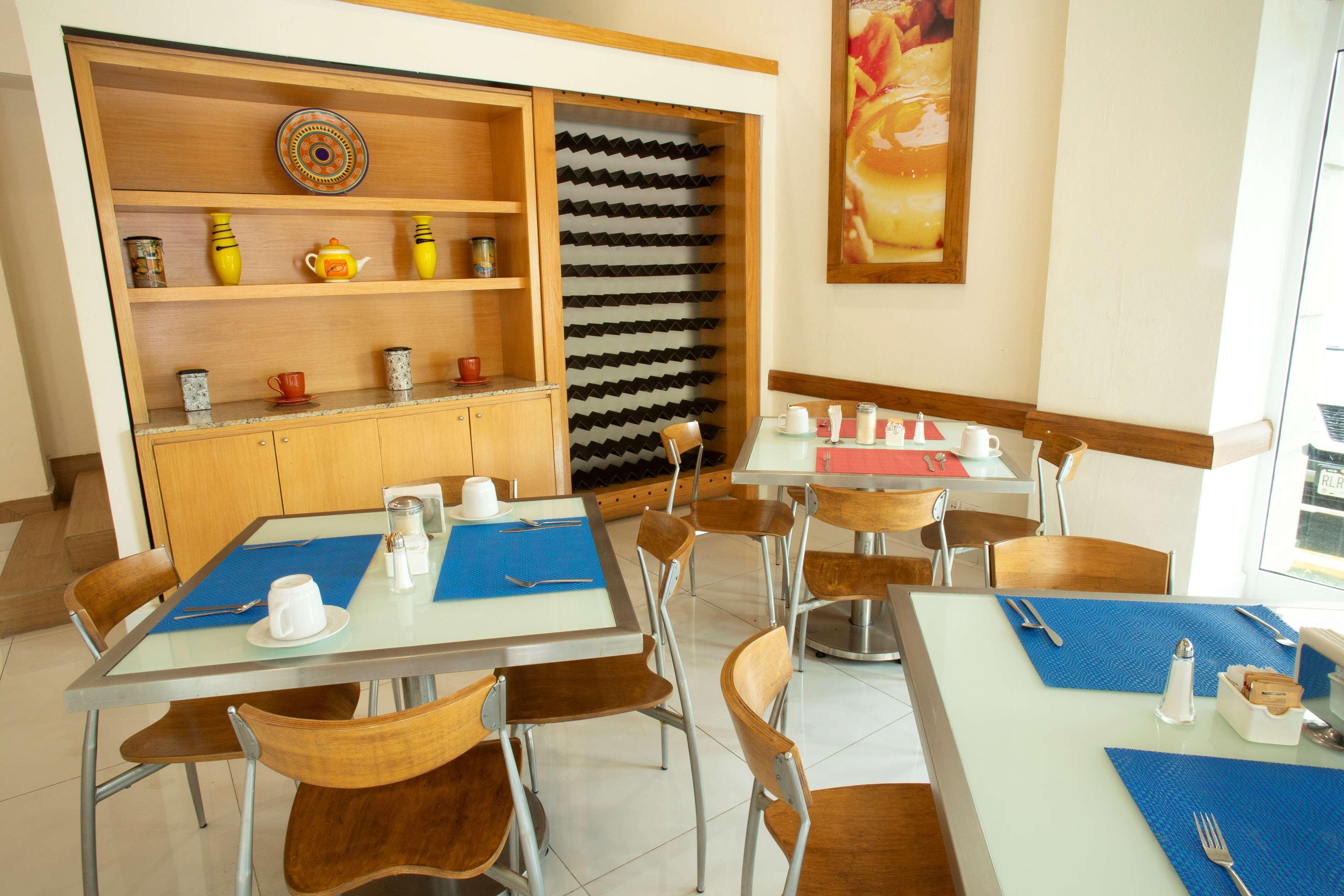 Western Centro Hotel 3*