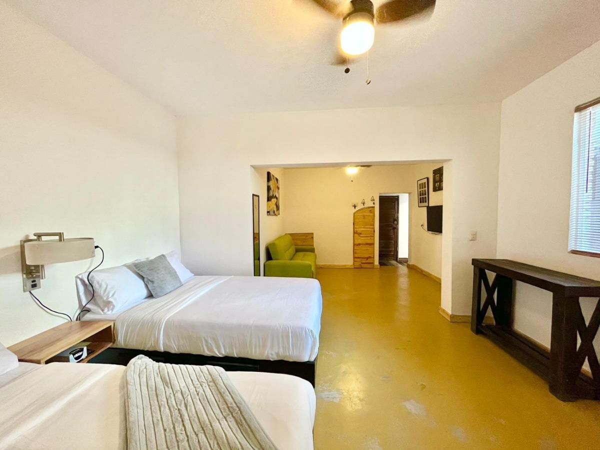 Dgm Lofts Mty Mn 960 C Centro Cerca De Todo * Monterrey