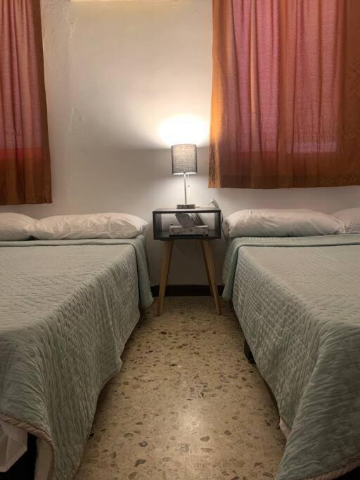 Great Wi-fi/parking/smarttv/ac * Monterrey