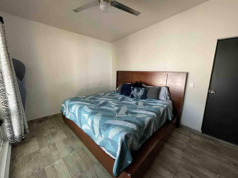 Beautiful Mountin Cabin/pool/firepit/wifi/parking