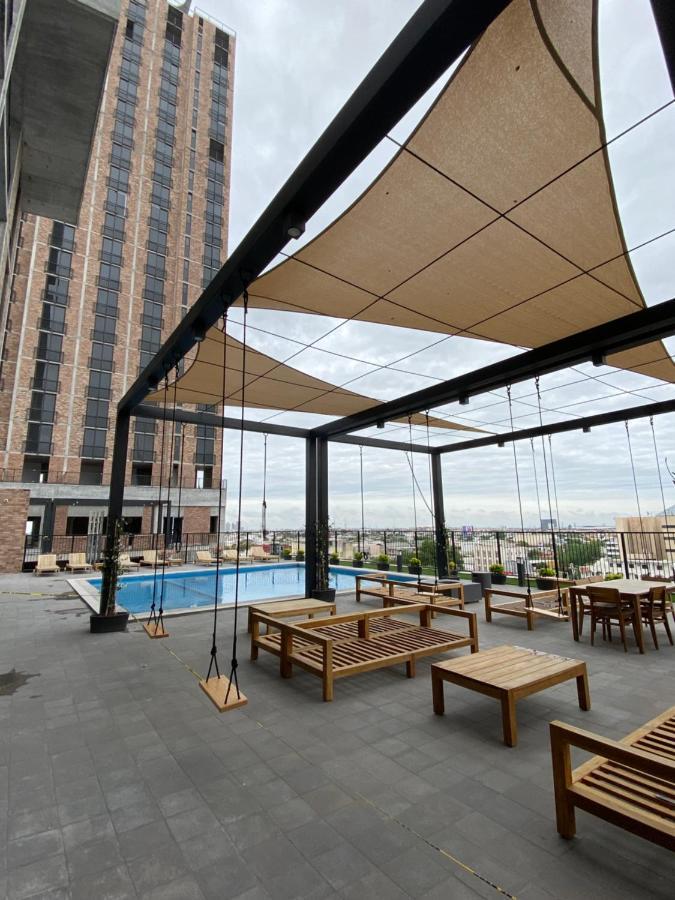 Apartment Lux 2 Bedroom Apartment, Swimming Pool, Gym And Free Parking Spot In Macro Plaza Area Monterrey