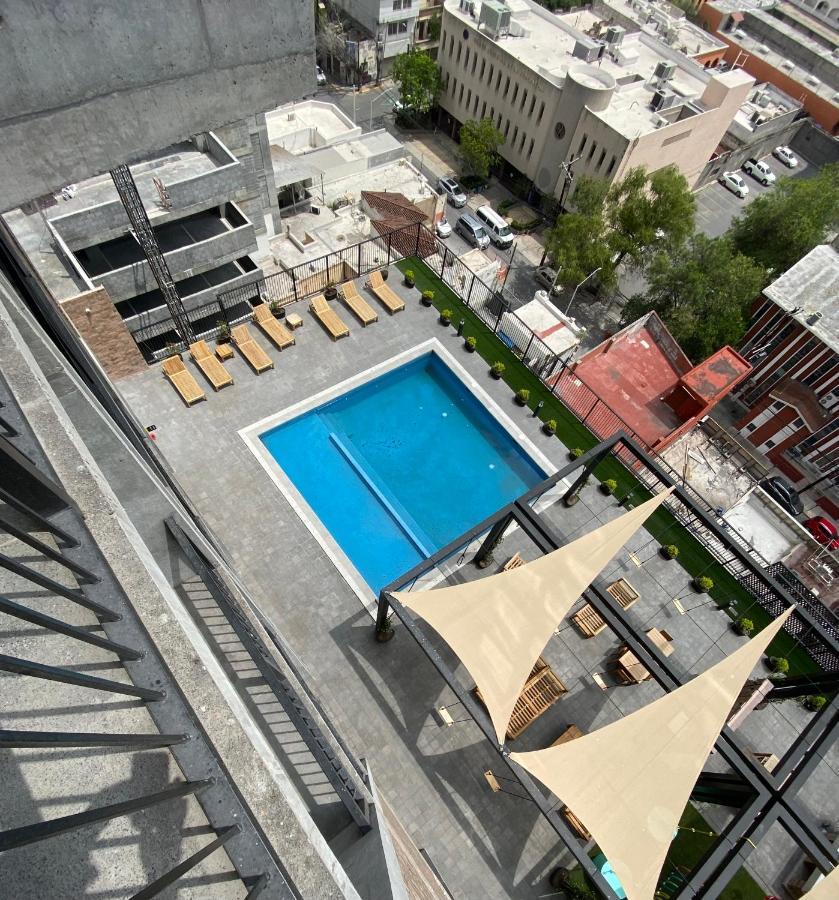 Lux 2 Bedroom Apartment, Swimming Pool, Gym And Free Parking Spot In Macro Plaza Area *