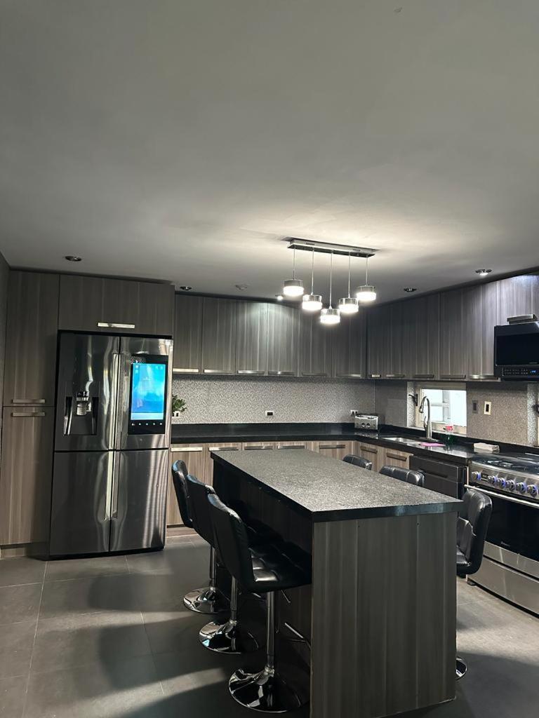 Residencia En Apodaca Nuevo Leon * Monterrey