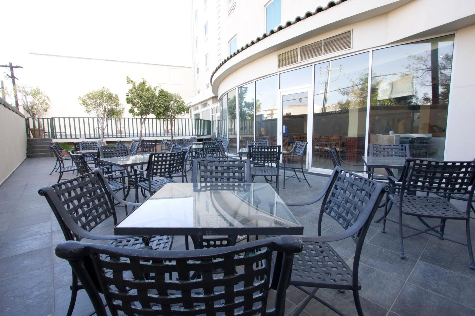 Antaris Galerias 4*