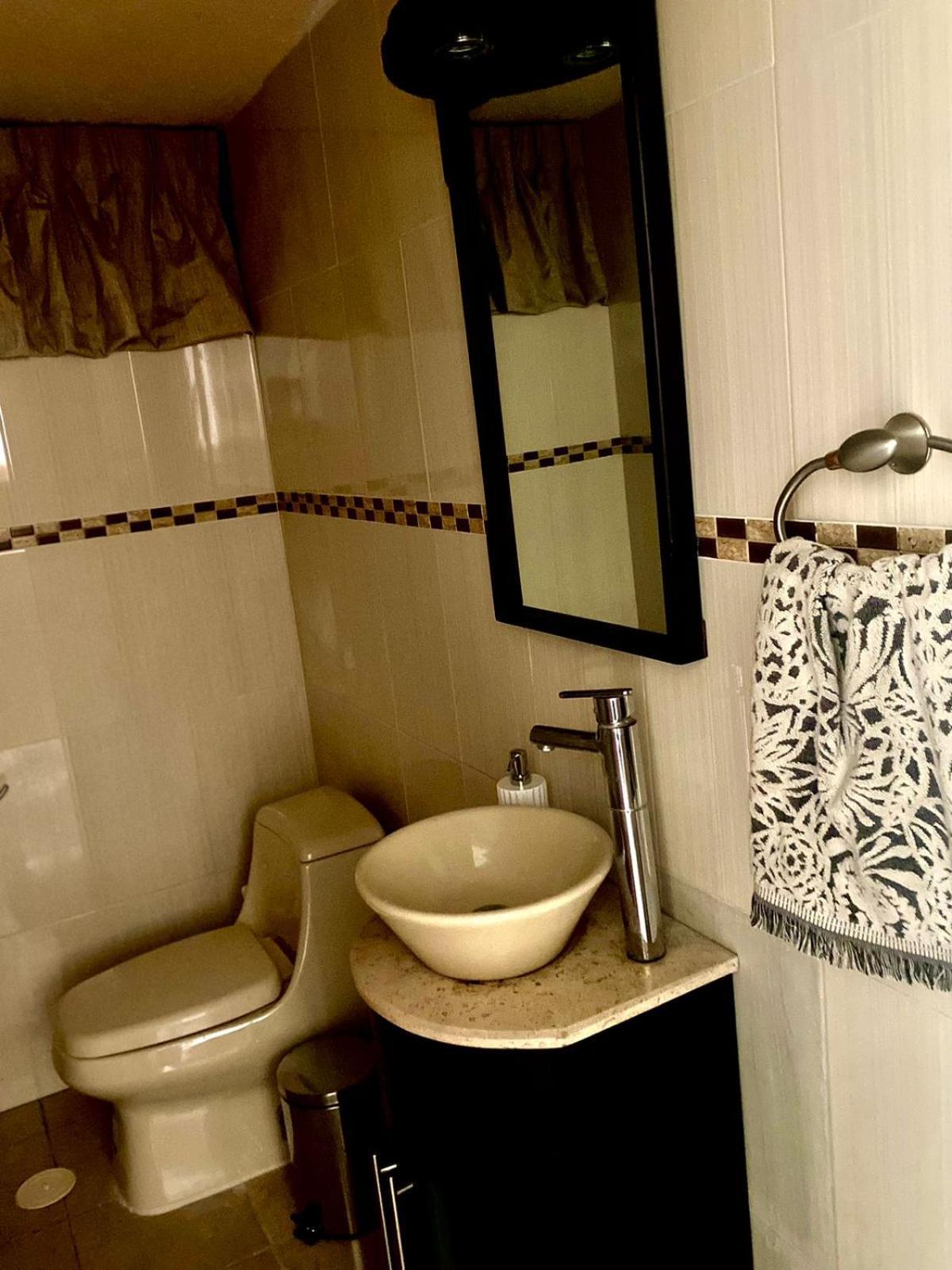 Cuarto Menguante Habitación en casa particular Monterrey
