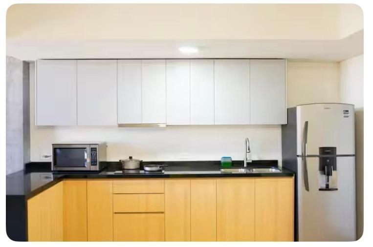 Apartment Lux 2 Bedroom Apartment, Swimming Pool, Gym And Free Parking Spot In Macro Plaza Area *