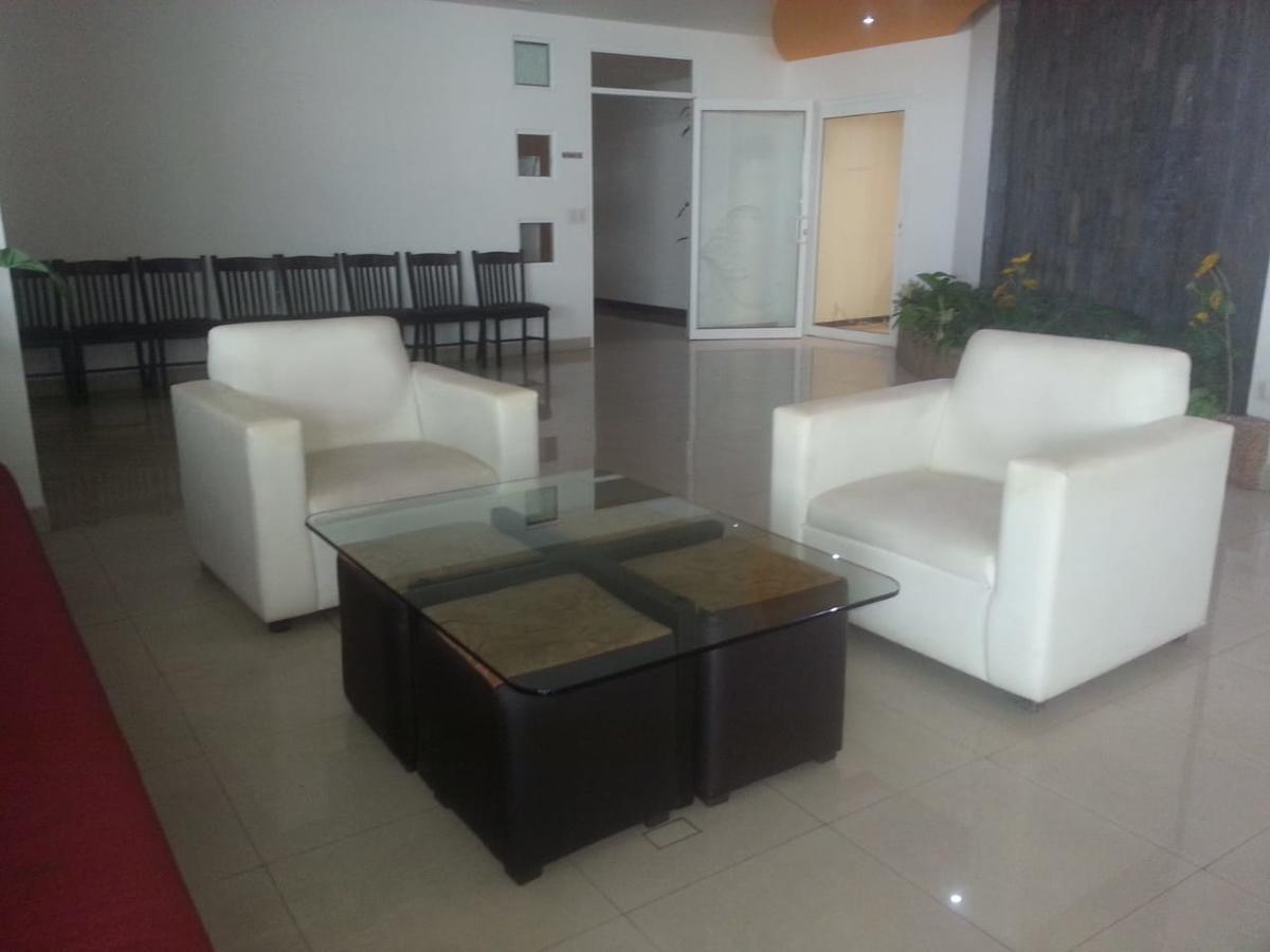 Confort Ejecutivo Suites Del Valle Hotel