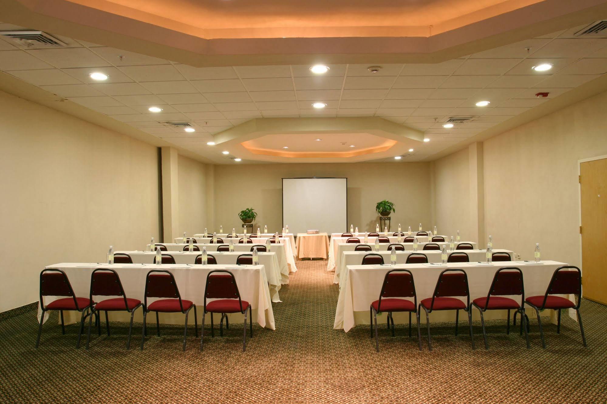 Hotel Antaris Galerias 4*
