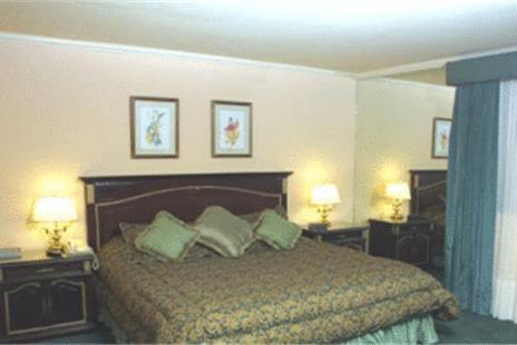 Santa Rosa Hotel